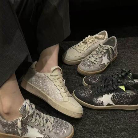 H55女鞋星月2026春季新款格利特闪片韩系平底休闲百搭板鞋星星鞋