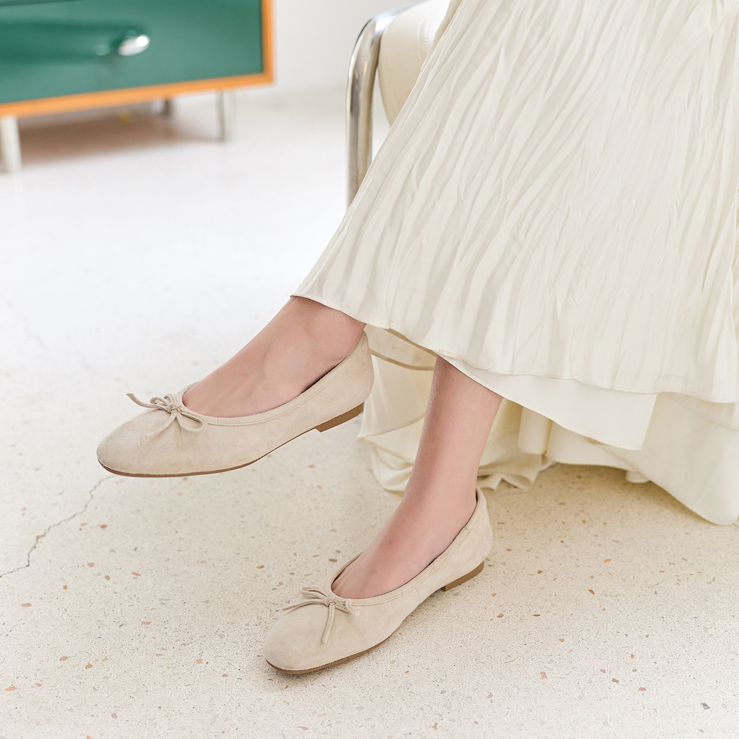 K姐【春日花园芭蕾单鞋】头层羊猄 空气棉防磨脚百搭多巴胺单鞋主图