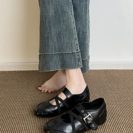 复古内增高浅口黑色漆皮玛丽珍女鞋2026新款百搭圆头女士单鞋