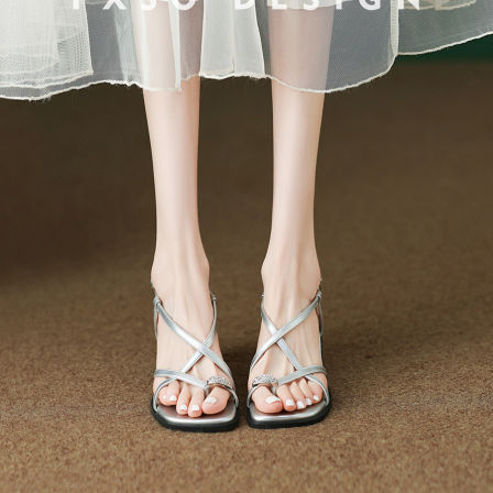 羊皮【方巷大叔】2026春季新款罗马凉鞋粗跟夹趾通勤高跟鞋子女款