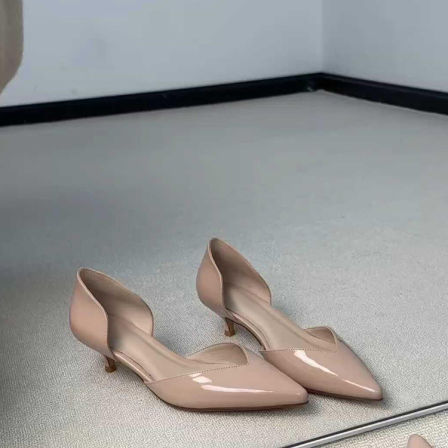 羊皮版~法式漆皮尖头浅口晚晚风单鞋女小高跟中空简约裸色通勤鞋