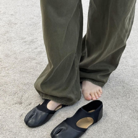 羊皮版~小众镂空分趾时尚小皮鞋女通勤气质舒适显瘦百搭玛丽珍鞋