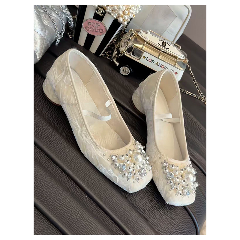 游鹿鹿 法式气质芭蕾鞋女2026新款方头手工钉珠圆粗跟浅口女单鞋主图