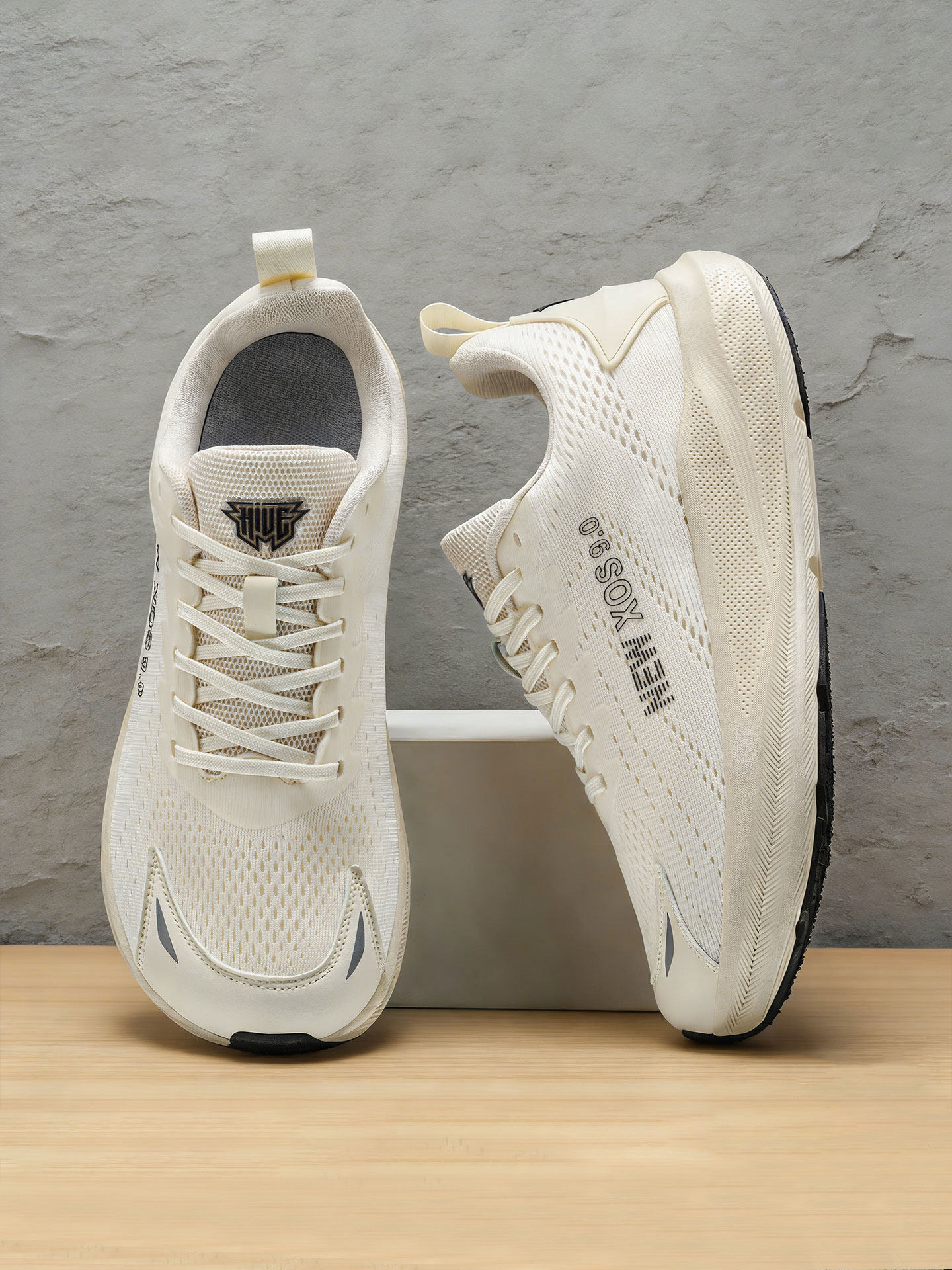 大尺码宽头鞋男士加宽不挤脚夏天透气网鞋防臭厚底不累脚男生运动鞋主图