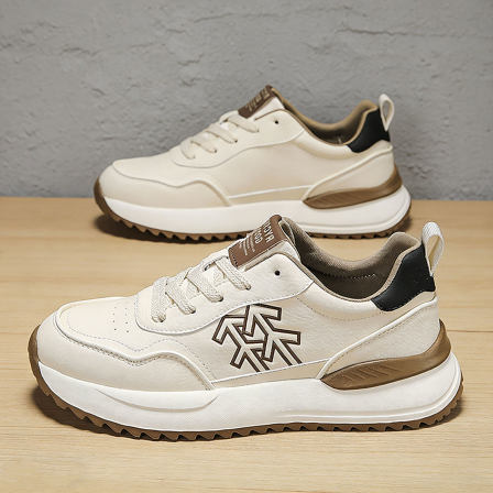 春季男士鞋子2026新款皮面防水阿甘板鞋青少年学生运动软底老爹鞋