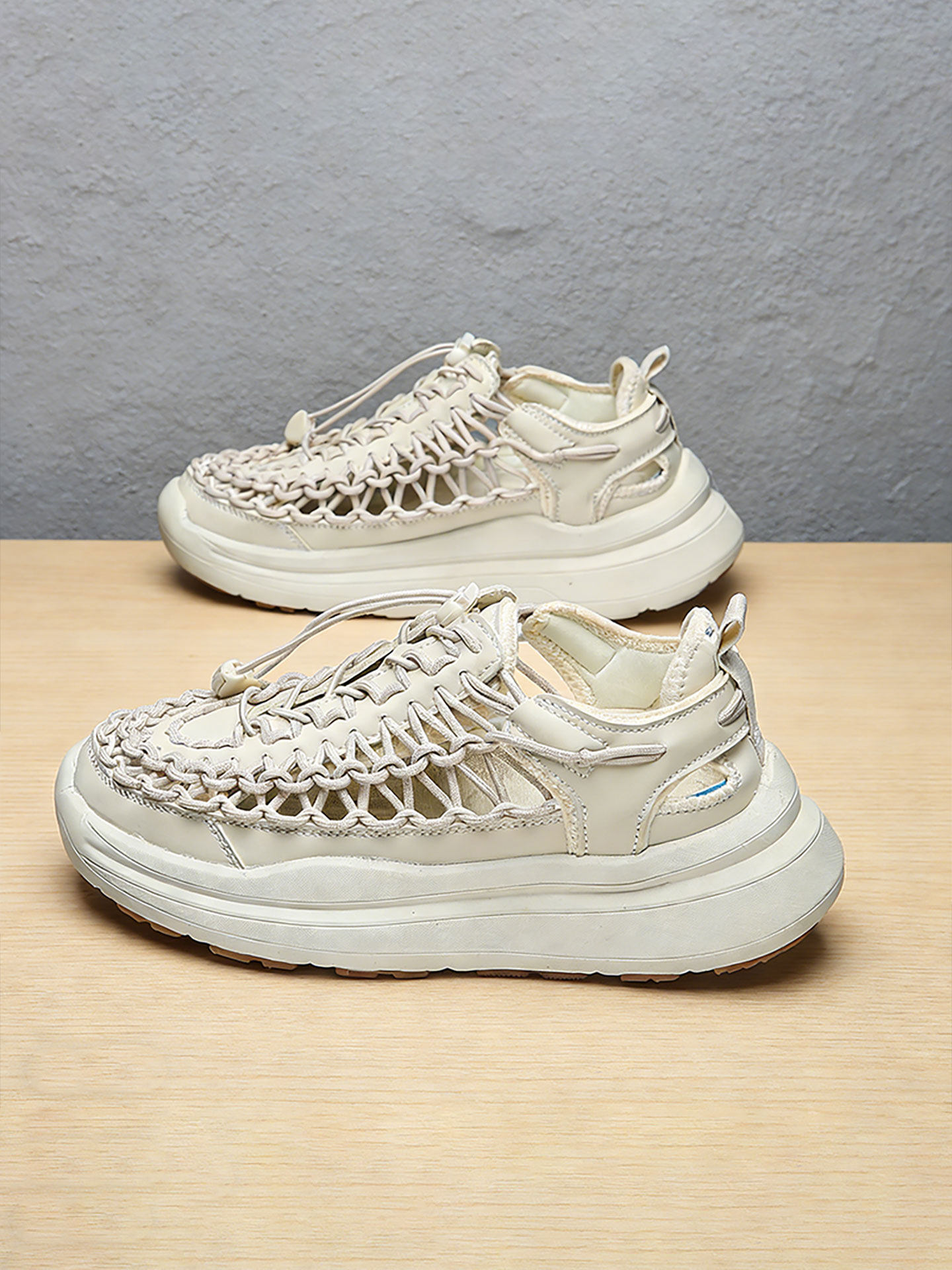 一脚蹬镂空网鞋男款2026新款大尺码厚底踩屎感舒适夏天防臭男士凉鞋主图