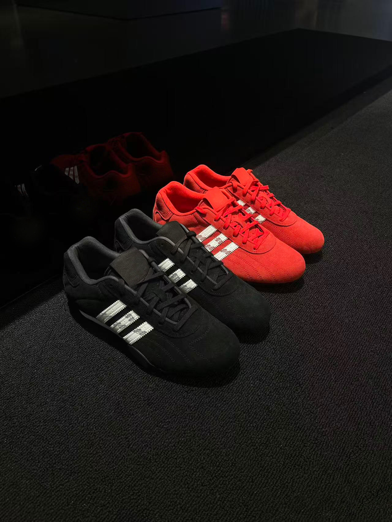 复古风真皮黑色德训鞋男女休闲运动板鞋三条杠情侣百搭赛车鞋潮鞋主图