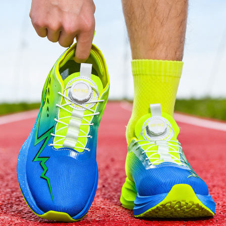 男士网面透气运动鞋防臭大童旋转扣轻盈减震初中生体考竞速跑步鞋