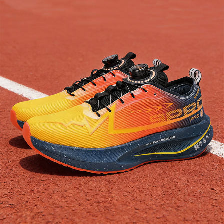 男鞋青少年运动鞋爆米花底超软轻便初中生大童旋转扣跑鞋没有碳板