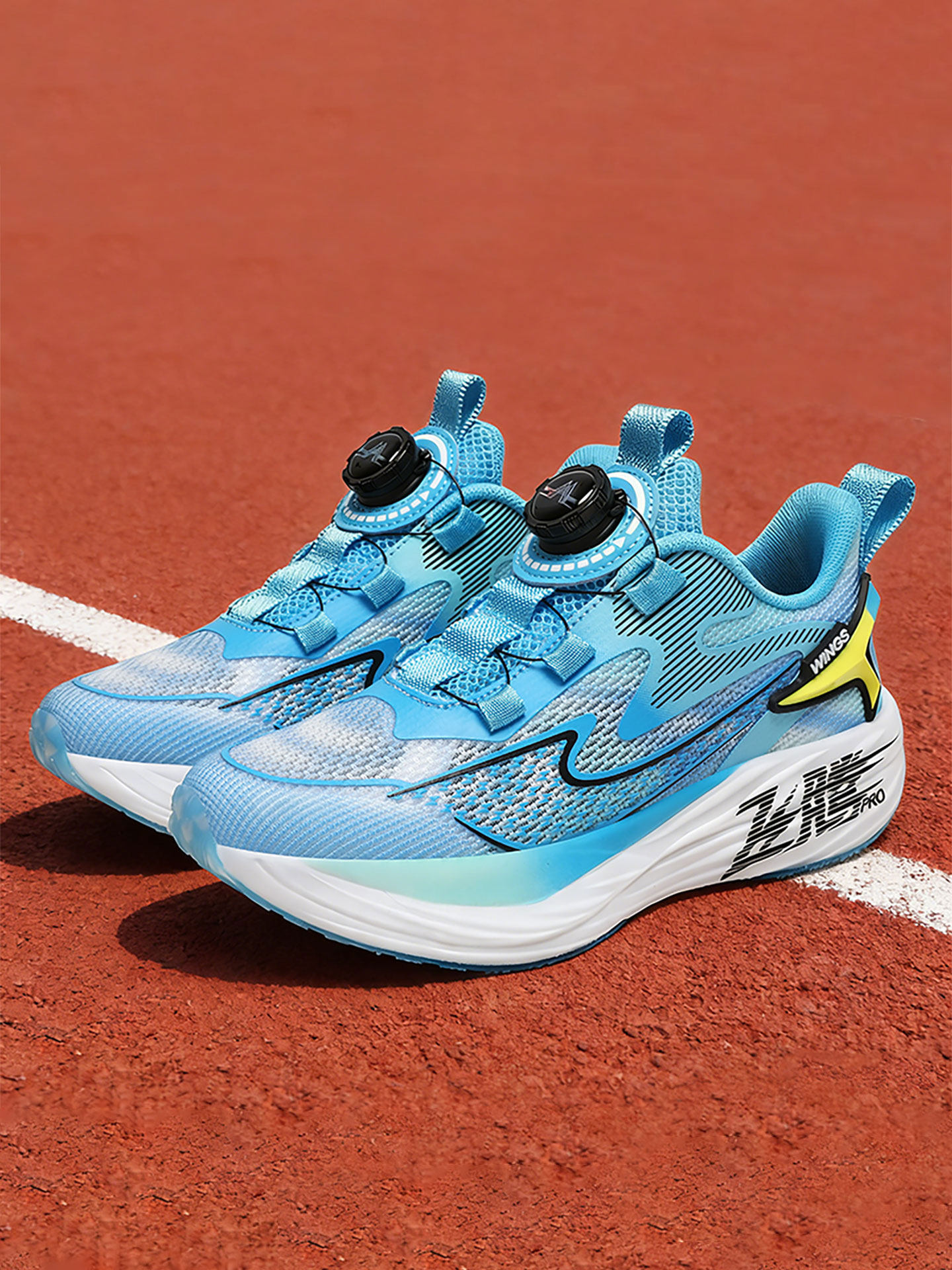 夏季单网透气男童运动鞋防臭轻便软底小学生无碳板旋转扣跑步鞋子主图