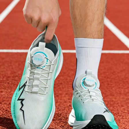 莆田男鞋夏透气运动鞋不用系带中大童防滑初中学生超轻减震跑步鞋