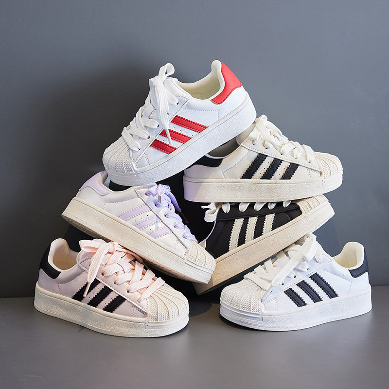 儿童贝壳头板鞋男女童春秋款透气小白鞋软底防滑学生休闲运动鞋子主图