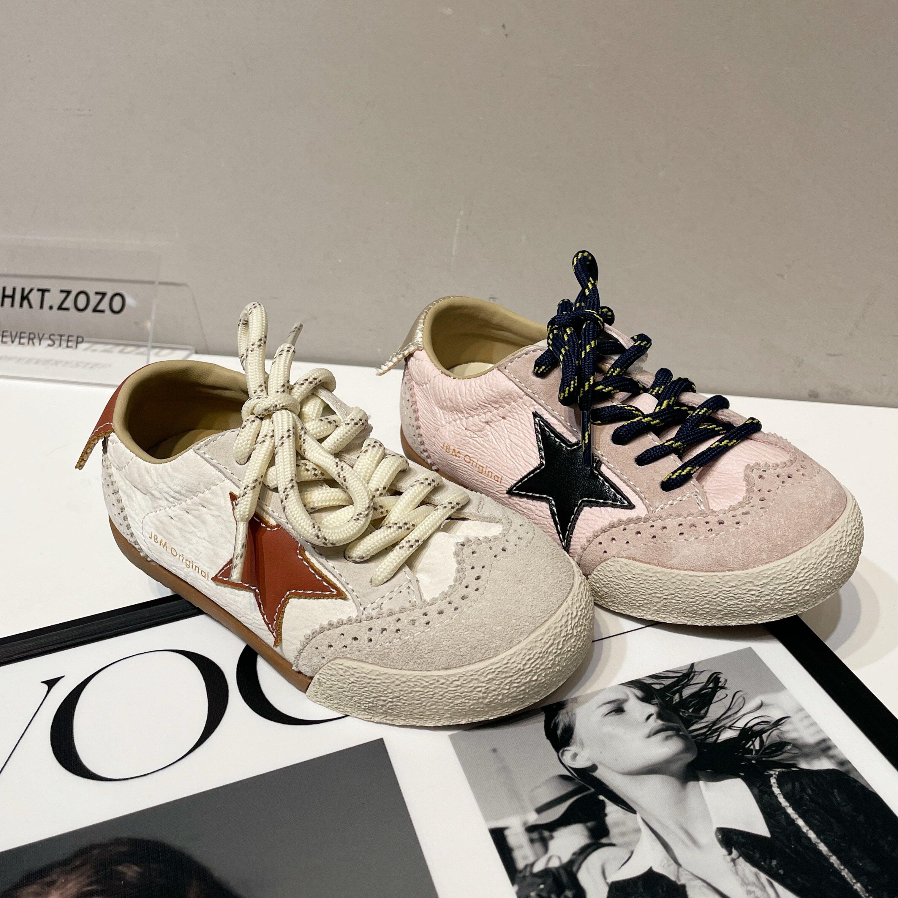 左左家2026春季新款儿童休闲鞋学生板鞋时尚潮流星星百搭魔术贴主图