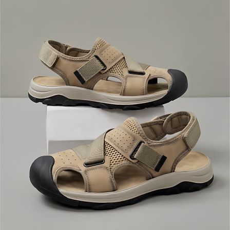 凉鞋男款夏季2026新款镂空透气软底男士休闲户外穿运动包头沙滩鞋