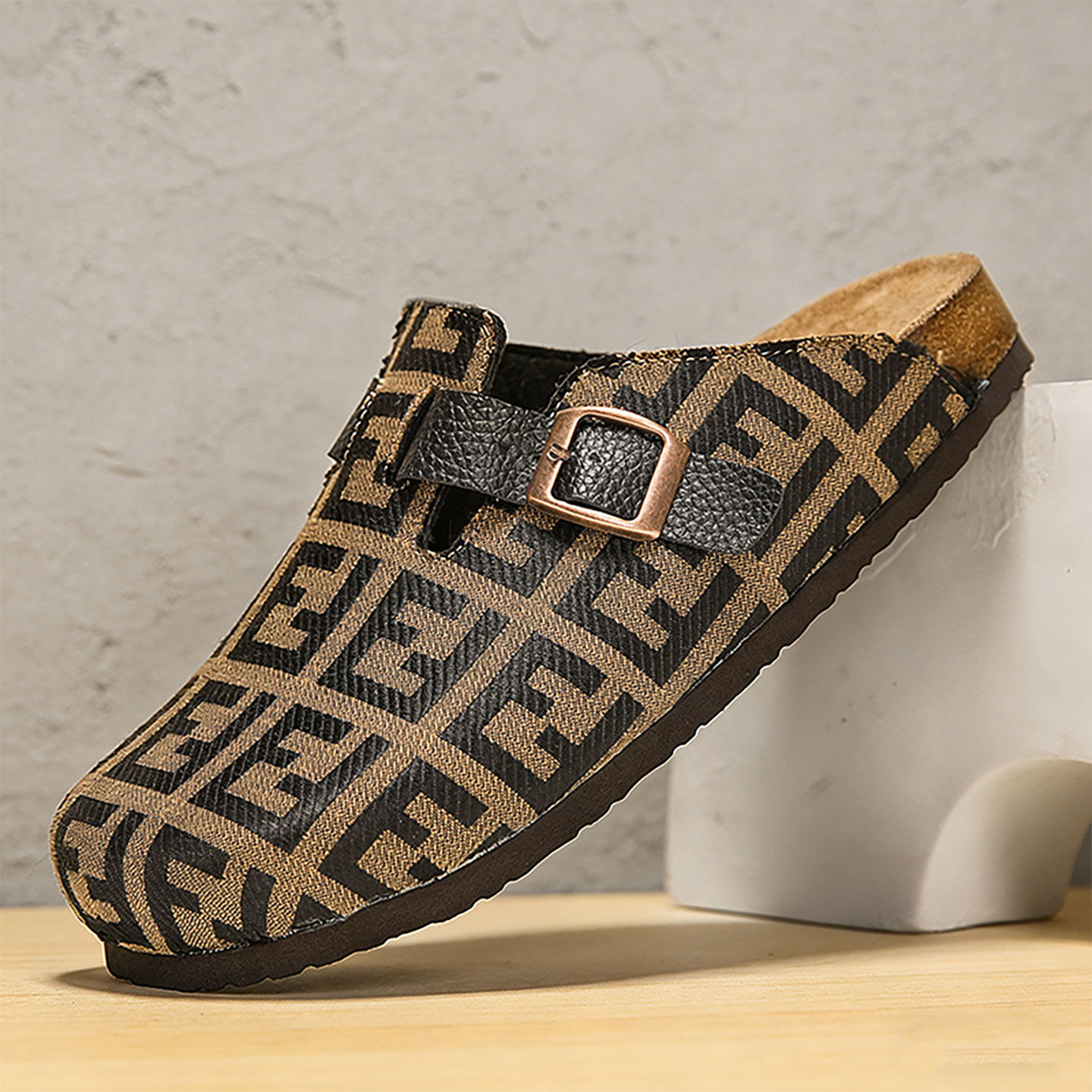 大尺码拖鞋男款2026新款懒人一脚蹬休闲高端软木半拖防滑包头拖鞋男主图