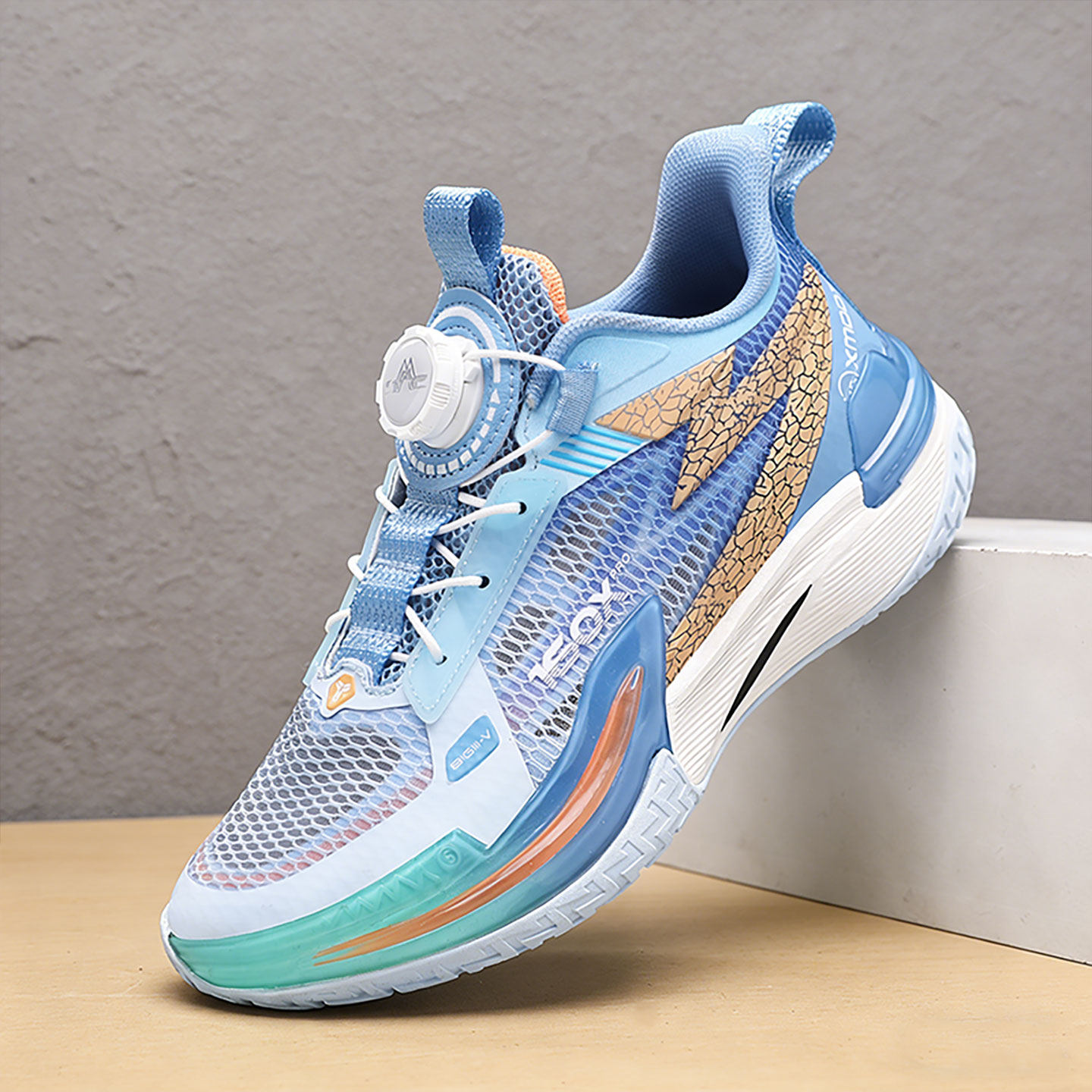 夏季单网镂空男生运动鞋防臭透气网鞋青少年中大童防滑旋转扣跑鞋主图