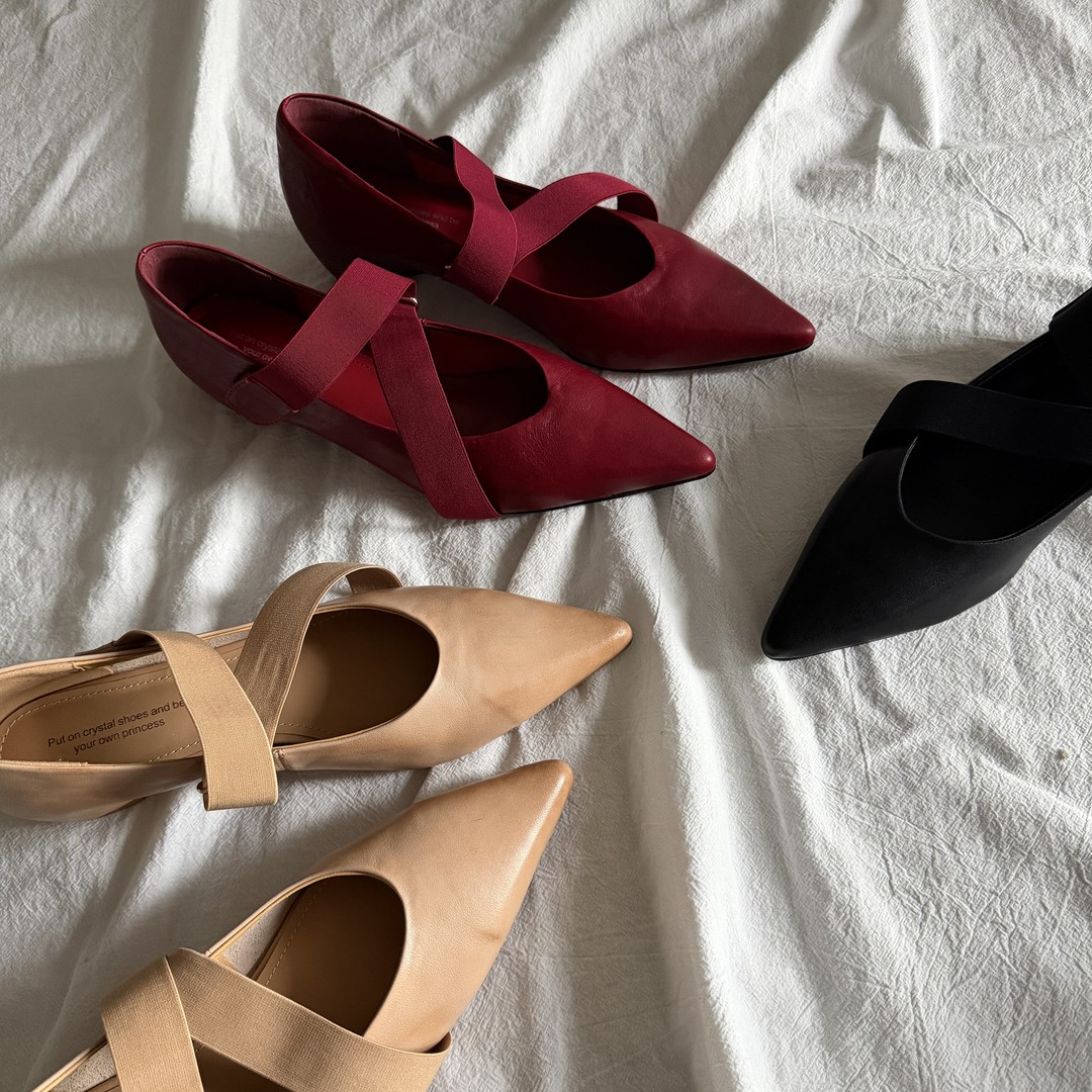 YDD/2026年新款法式简约交叉弹力带尖头百搭内增高小单鞋/5588主图