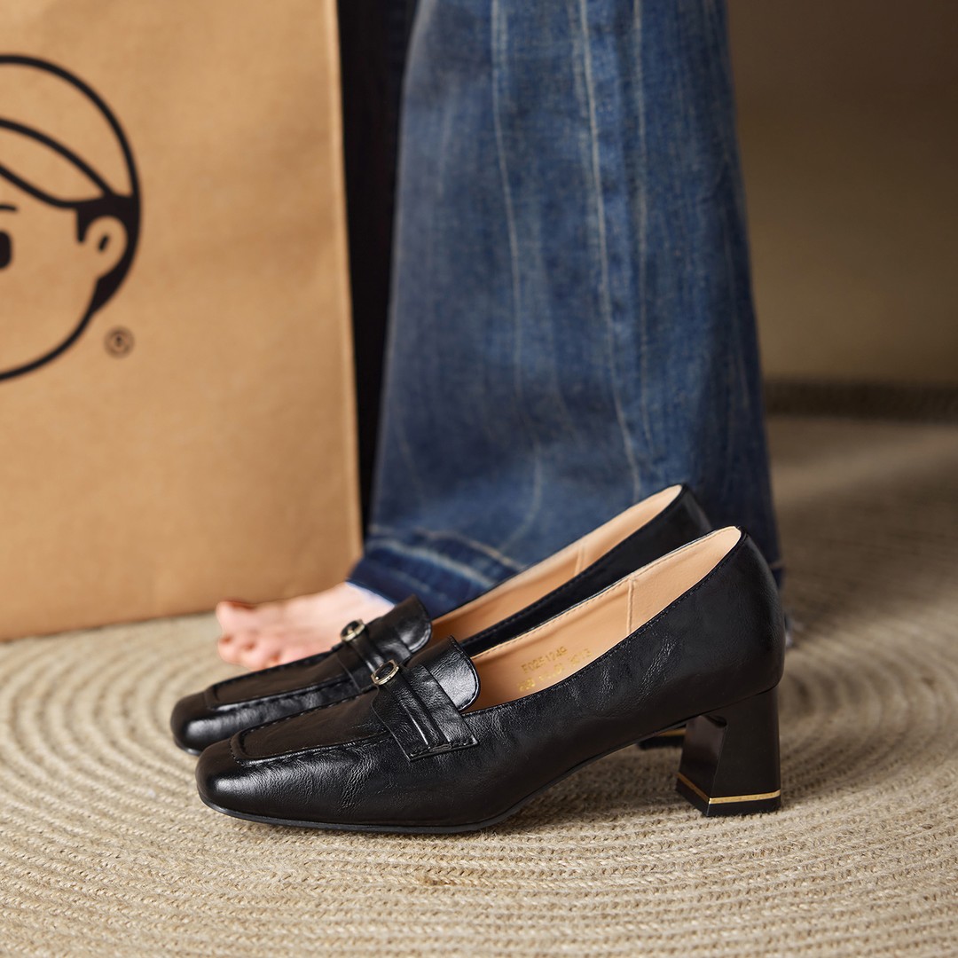 FOXER时尚百搭单鞋透气5.2cm方头显高显瘦乐福鞋复古粗跟女鞋气质主图