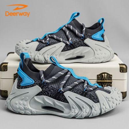 德尔惠【踏青鞋】夏季新款透气百搭运动休闲鞋网面防臭飞织袜子男鞋