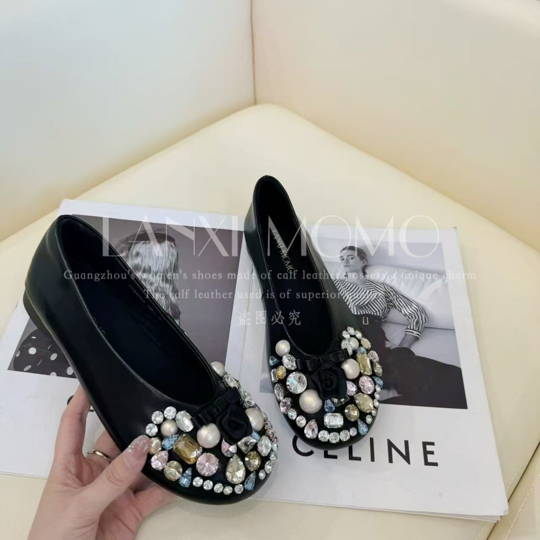 【LANXI  MOMO】气质休闲百搭女士软底圆头带钻浅口小单鞋25DX469LX主图