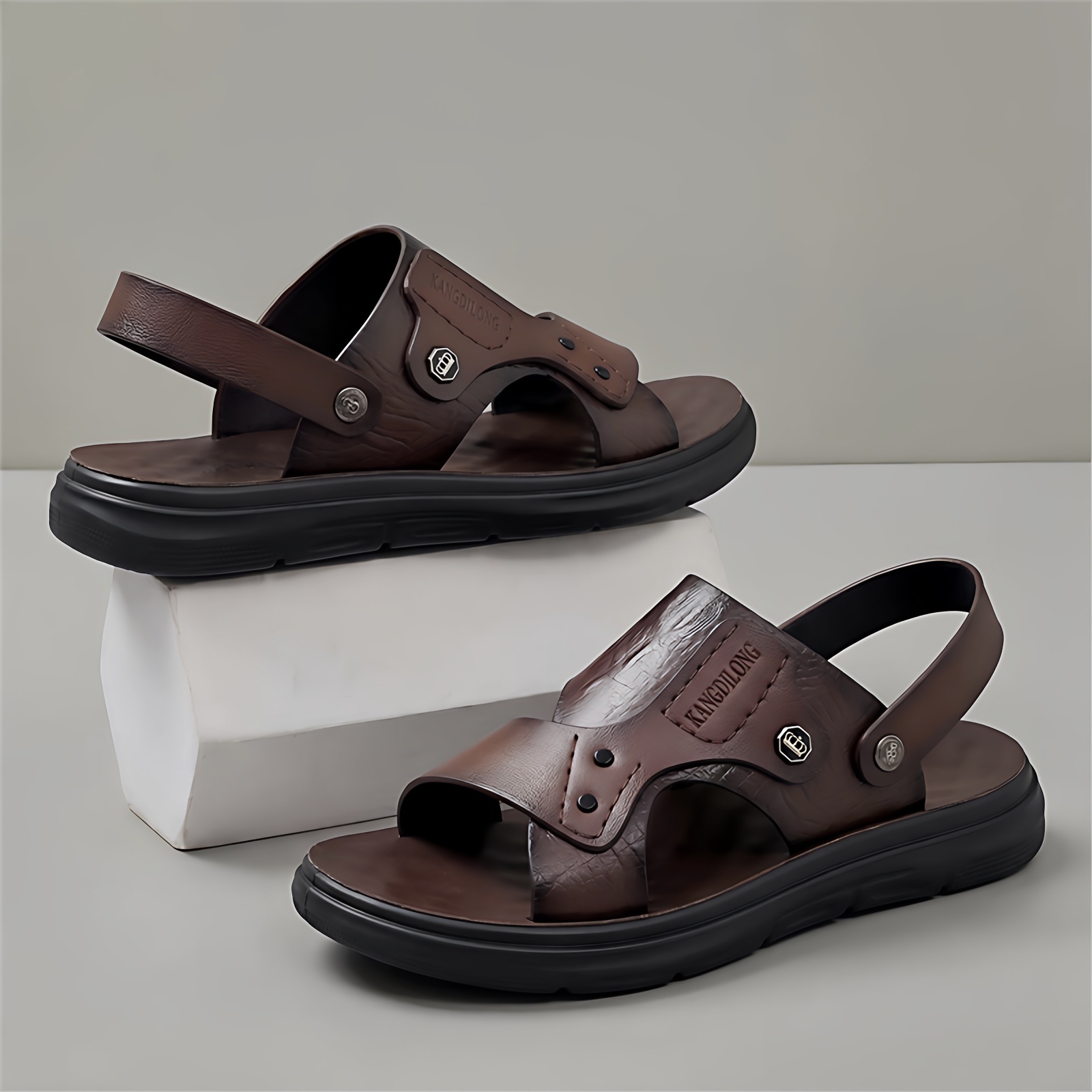 凉鞋男款2026新款夏季男士居家休闲软底踩屎感外穿海边两用沙滩鞋主图