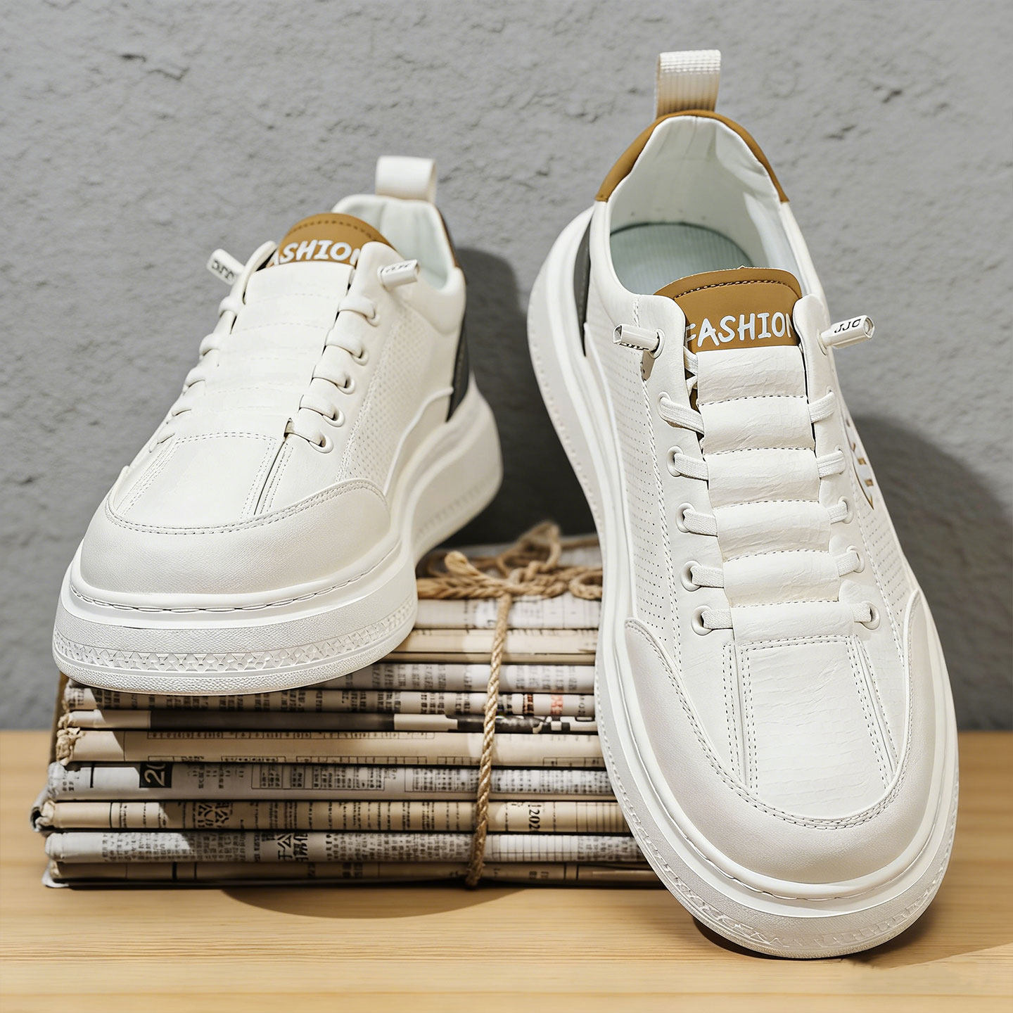 夏季男鞋2026新款透气舒适男士板鞋一脚蹬网孔不闷脚厚底小白鞋男主图