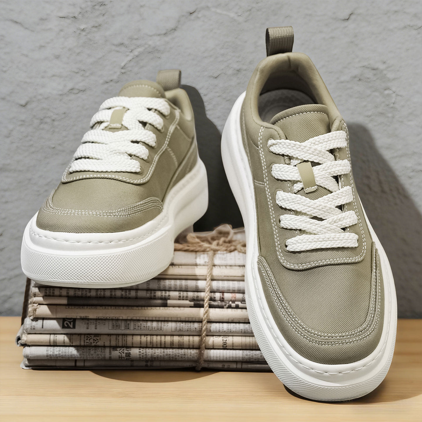 夏季男生鞋子透气薄款休闲男士板鞋防臭厚底青少年百搭帆布鞋男款主图