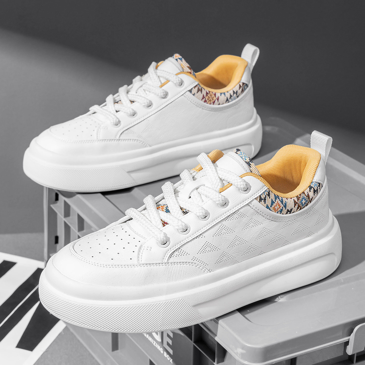 鞋子男鞋夏季透气休闲板鞋男款高级感百搭巨好看爆款配西裤小白鞋主图