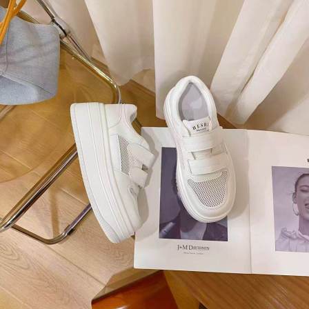 VK定制 韩版真皮时尚休闲运动鞋女