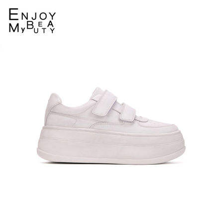 2026早春新款魔术贴擦色牛皮休闲小白色做旧增高脏脏鞋