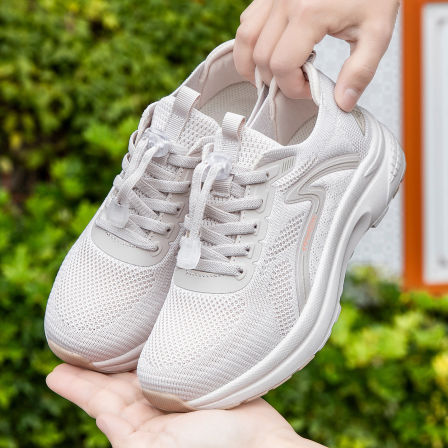 张凯丽老人鞋女2026新款夏季透气休闲运动鞋中老年舒适妈妈健步鞋