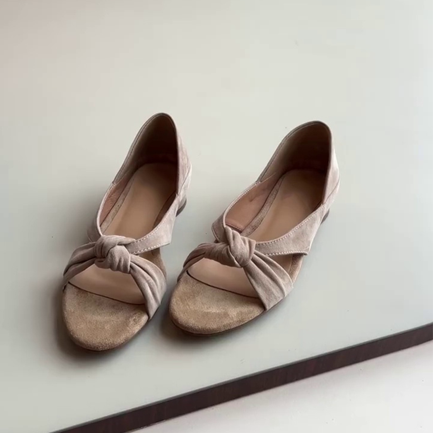 羊皮版~圆头露趾百搭时尚气质高级感法式简约设计小众新款女凉鞋主图