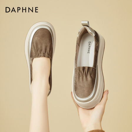 达芙妮厚底乐福鞋女款2026新款春季一脚蹬懒人鞋舒适百搭休闲板鞋