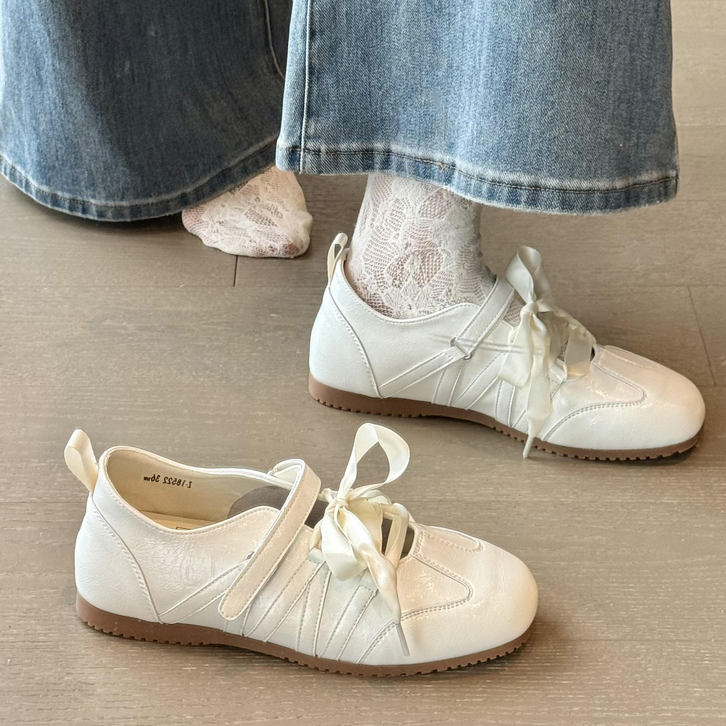 平底德训鞋女款2026新款春夏芭蕾风玛丽珍单鞋小白鞋阿甘鞋勃肯鞋主图