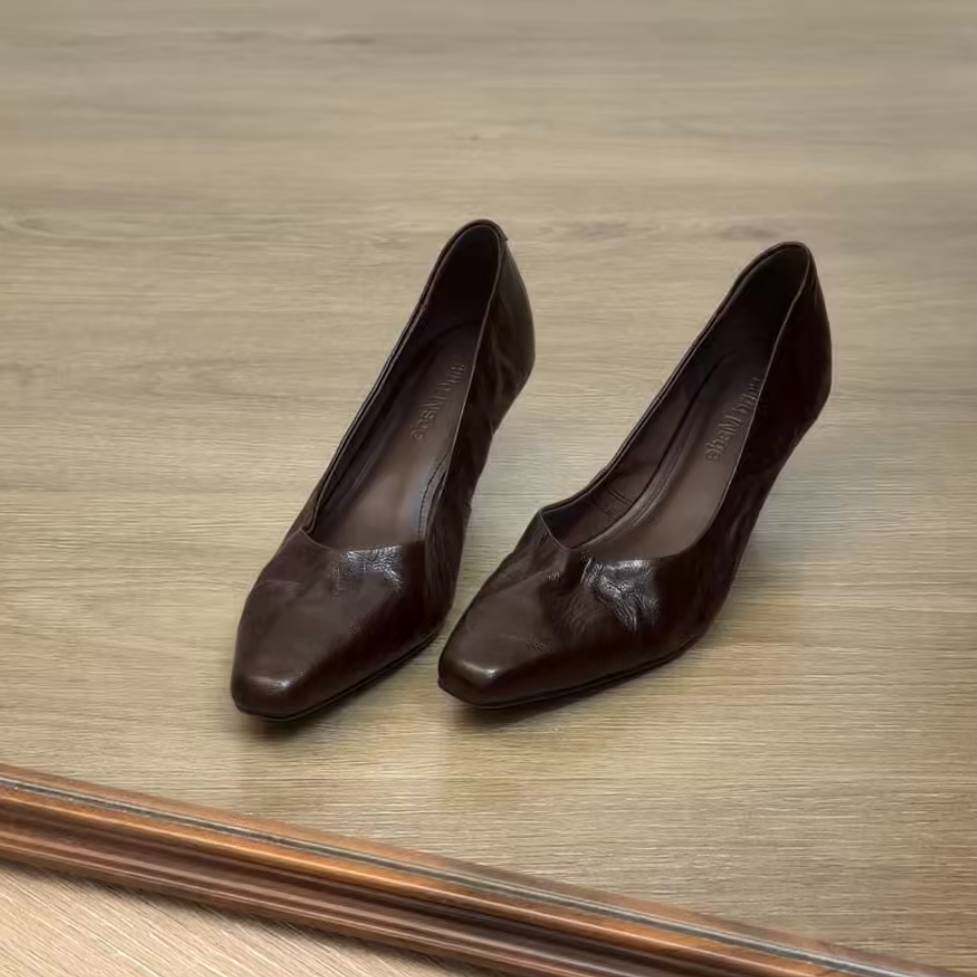 Dannyfrey丹尼芙蕾职场通勤单鞋闭眼入～温柔气质V口一脚蹬高跟鞋主图