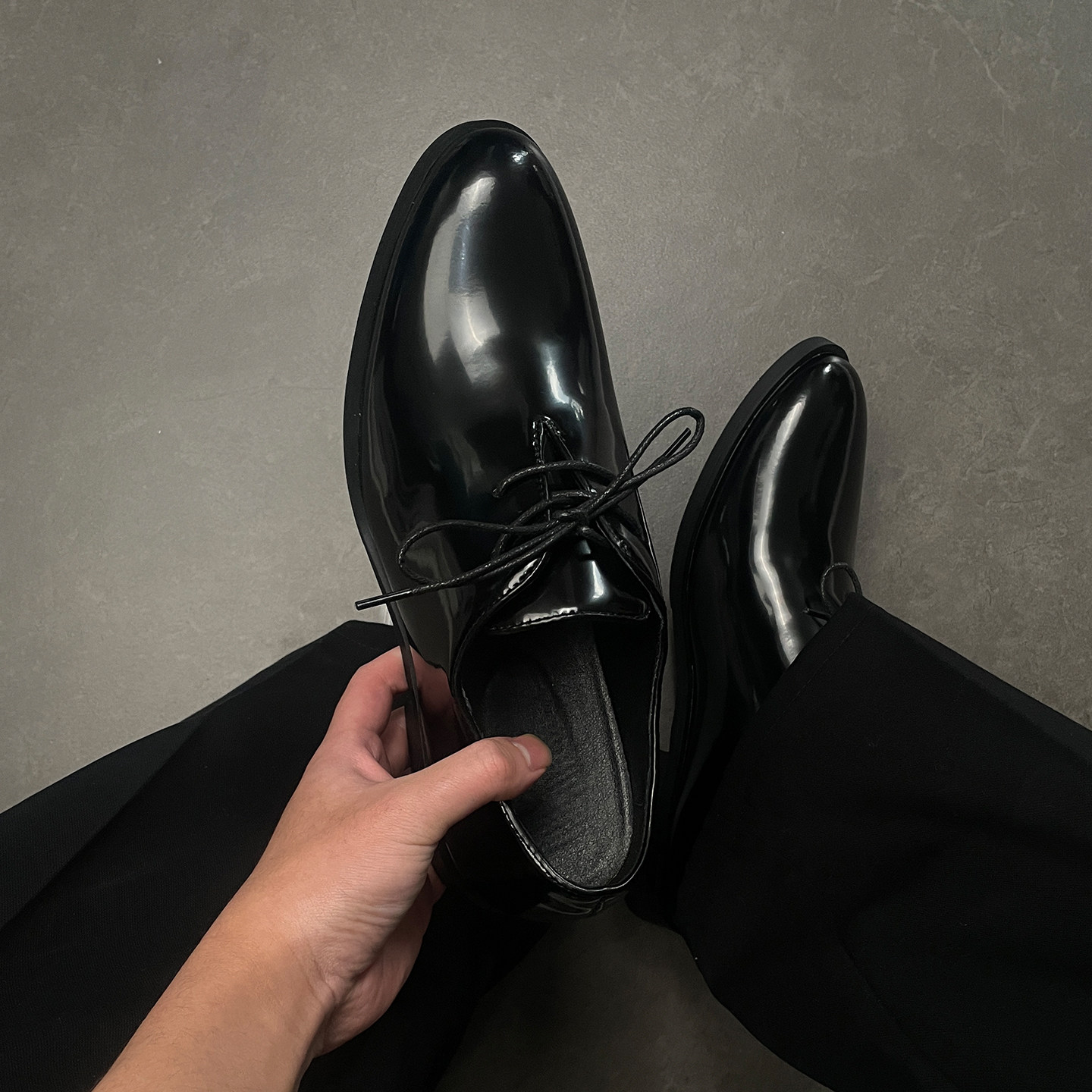 老钱风极简漆皮亮面尖头德比黑色皮鞋男商务正装休闲通勤vibe皮鞋主图