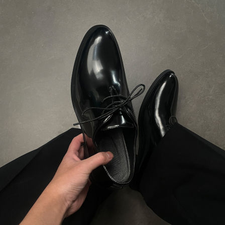 老钱风极简漆皮亮面尖头德比黑色皮鞋男商务正装休闲通勤vibe皮鞋