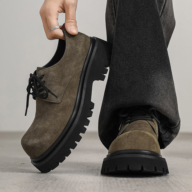 鞋子男款2026新款透气复古工装鞋大头厚底德比鞋翻毛皮低帮马丁靴主图