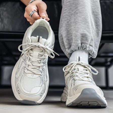 李宇新男鞋夏季2026新款透气网面运动鞋青少年跑步休闲百搭老爹鞋