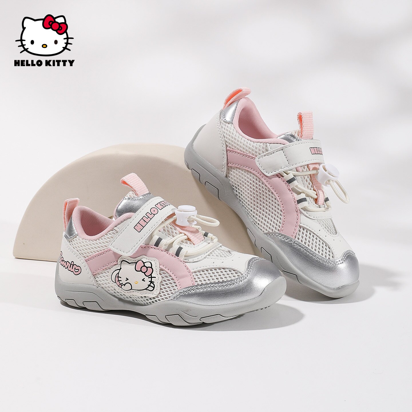 hellokitty童鞋女童运动鞋2026春夏季网面透气休闲网鞋儿童德训鞋主图