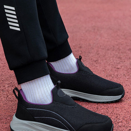 张凯丽一脚蹬妈妈鞋中老年舒适不累脚健步鞋夏季透气老人运动鞋女