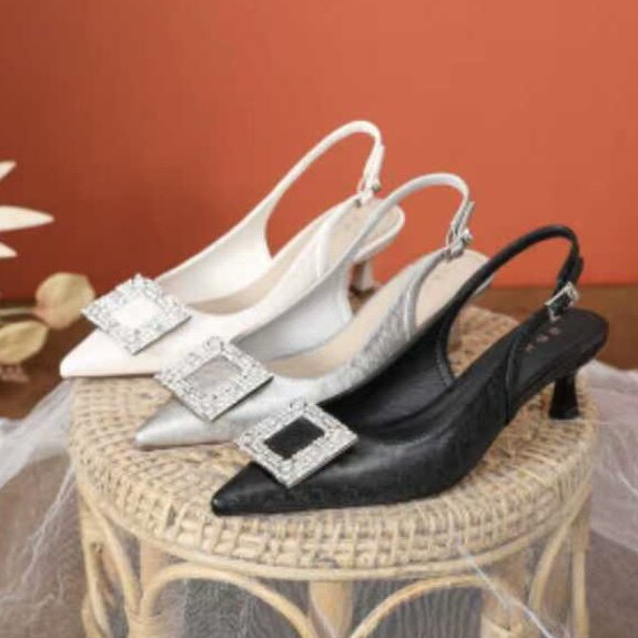 3.27小榴莲【跑单限购】跟5cm珍珠百搭高跟鞋H366-16 H809主图