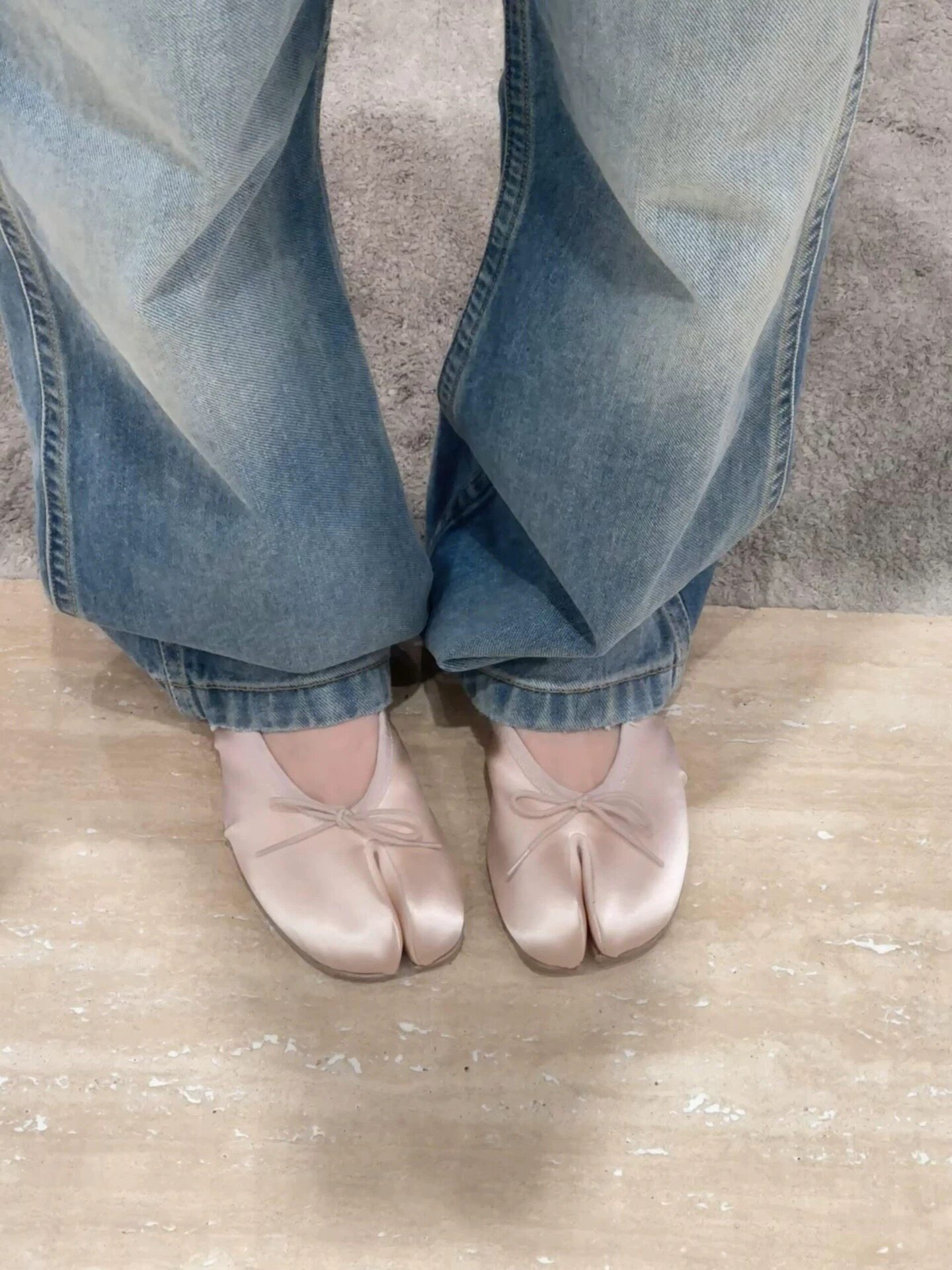软羊皮~法式蝴蝶结粗跟猪蹄分趾鞋女高跟缎面粉色平底芭蕾舞单鞋主图