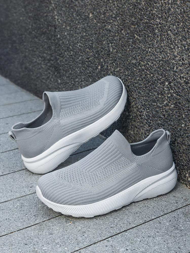 张凯丽老人鞋男夏季透气一脚蹬爸爸鞋中老年舒适不累脚健步运动鞋主图