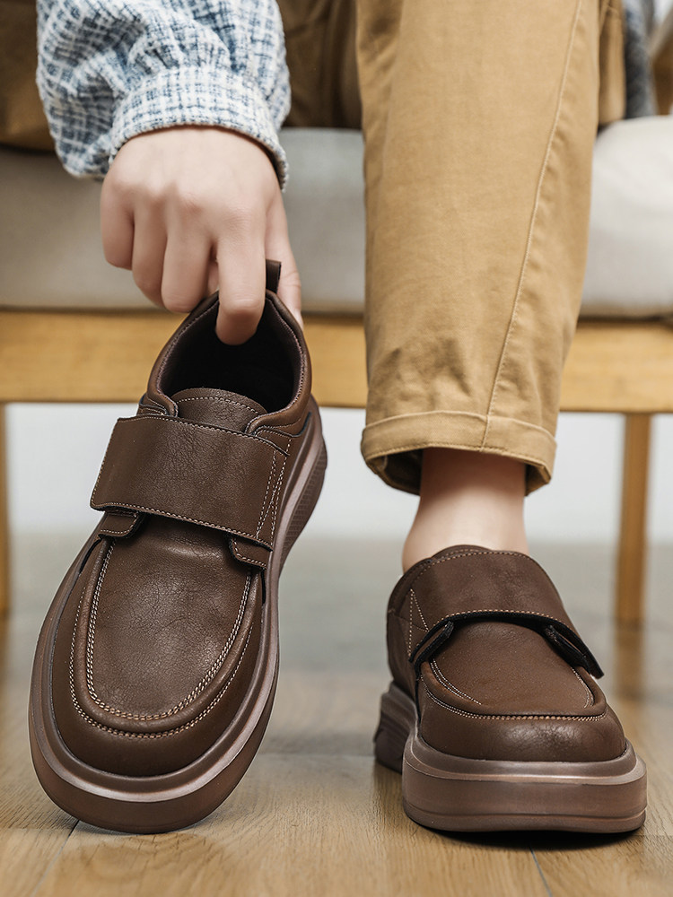 张凯丽老人鞋男款2026新款皮面防水爸爸鞋中老年软底防滑休闲皮鞋主图