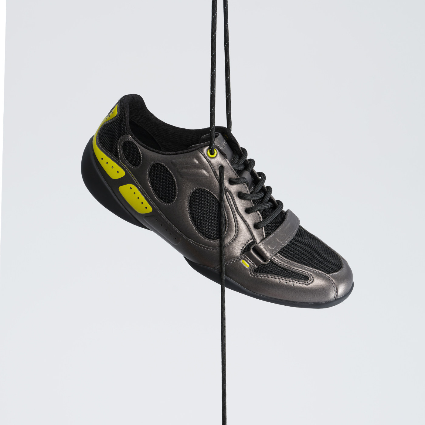 CRICLE CAGE环洞-涟漪系列-复古撞色城市运动休闲平底鞋26新款主图