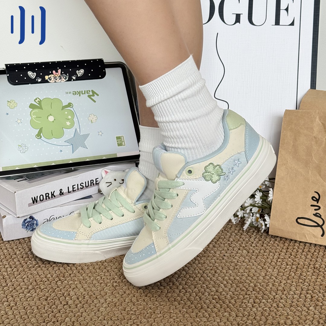 顽刻ollieskate四叶草配色春季校园风W系列低帮男女国潮滑板鞋主图