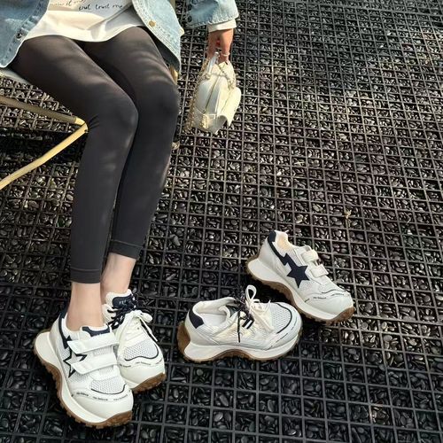 小发喵「星耀网面厚底潮跑鞋｜街头复古运动型格」999主图