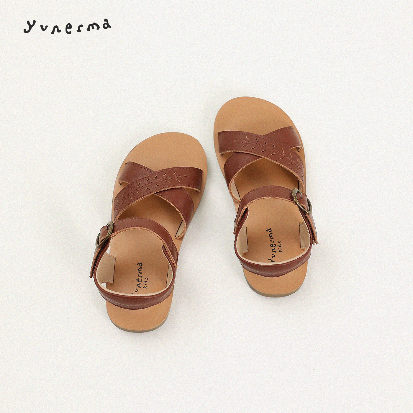 允儿妈女童夏季新款百搭魔术贴牛皮凉鞋宝宝时尚软底鞋儿童鞋子潮主图