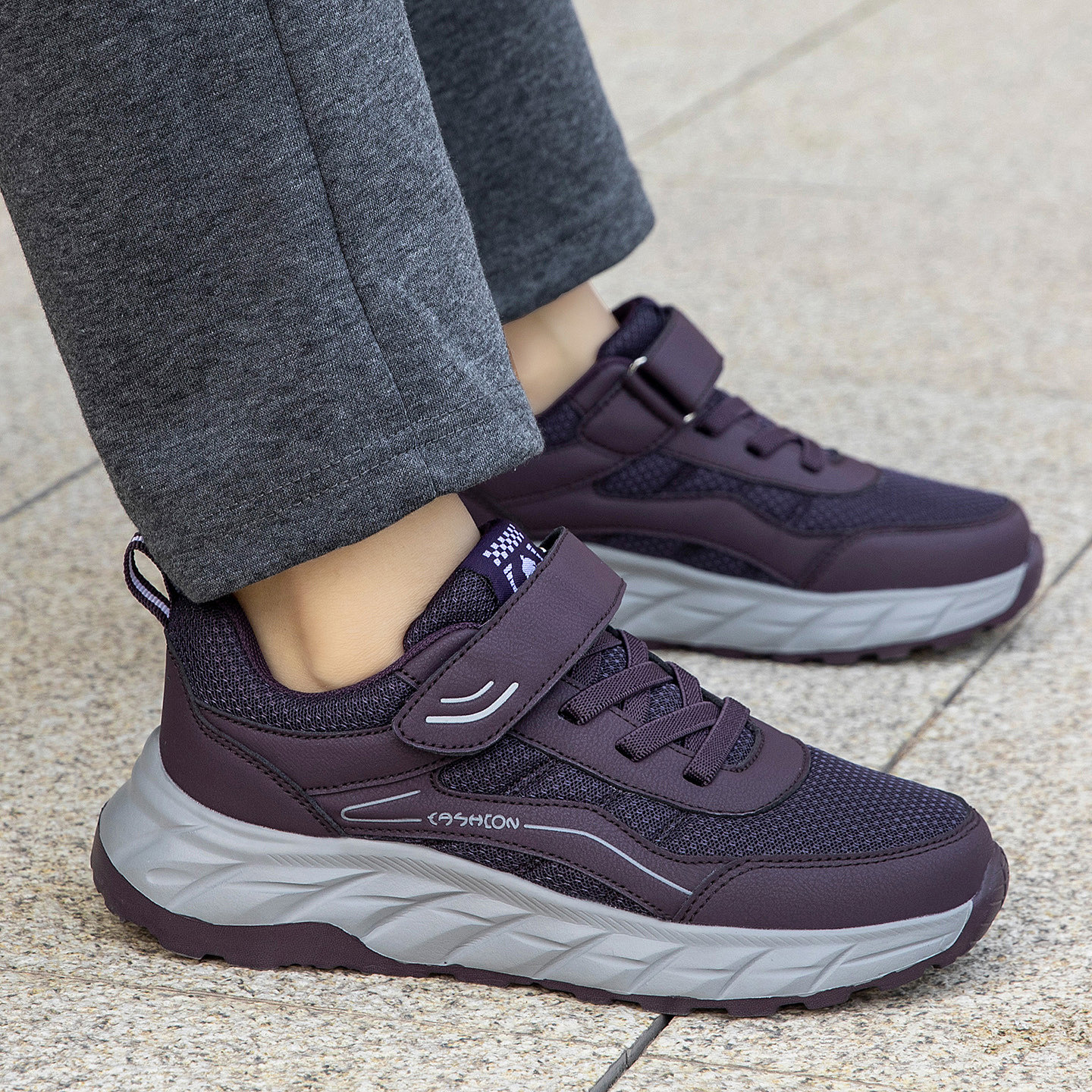 张凯丽老人鞋女防滑软底2026新款妈妈鞋中老年舒适不累脚运动鞋子主图